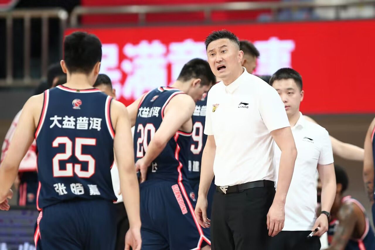 🏀广东VS天津前瞻：杜锋率队强势反弹 张庆鹏能率队爆冷吗？