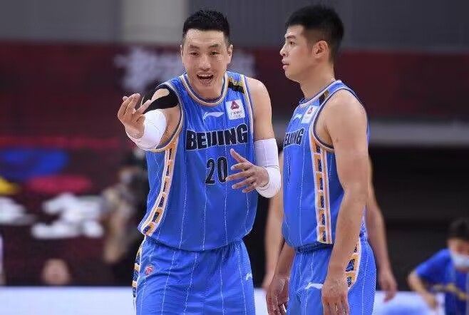 🏀北京VS南京前瞻：许利民率队冲小组第一 南京能爆冷吗？